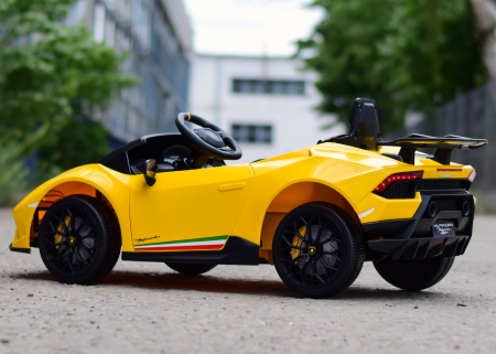 Masinuta electrica copii 2-5 ani Lamborghini Huracan 4x4, galbena [3]