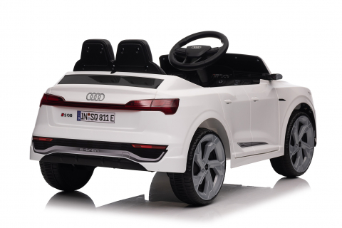 Masinuta electrica Audi SQ8 alba [8]