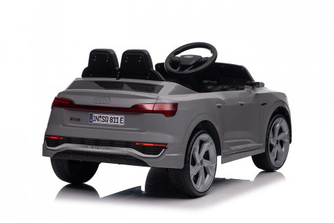 Masinuta electrica Audi SQ8 pentru copii 2-5 ani [8]
