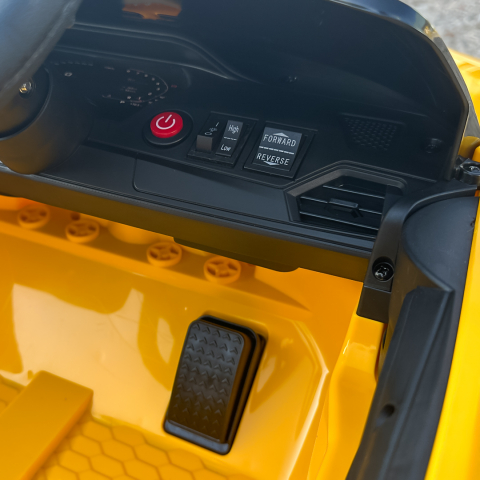 Masinuta electrica BMW M4 copii 2-5 ani, galbena [20]