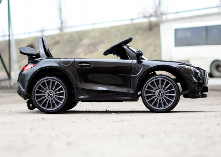 Masinuta electrica pentru copii Mercedes-Benz AMG GT-R 50W 12V culoare Negru [4]