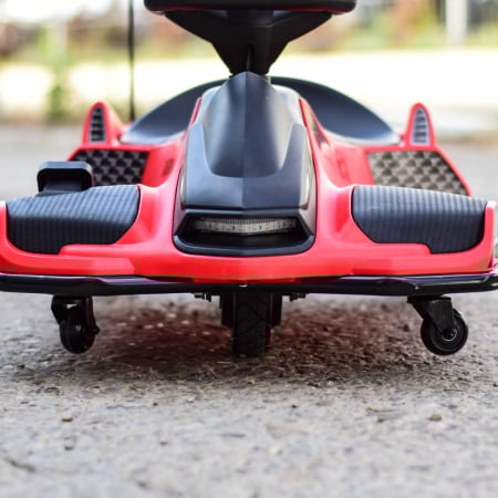 Masinuta-Kart electric, Rider Drift 360, pt copii 5-11 ani, 180W, 24V, cu CASCA si Genunchiere cadou, rosie [9]