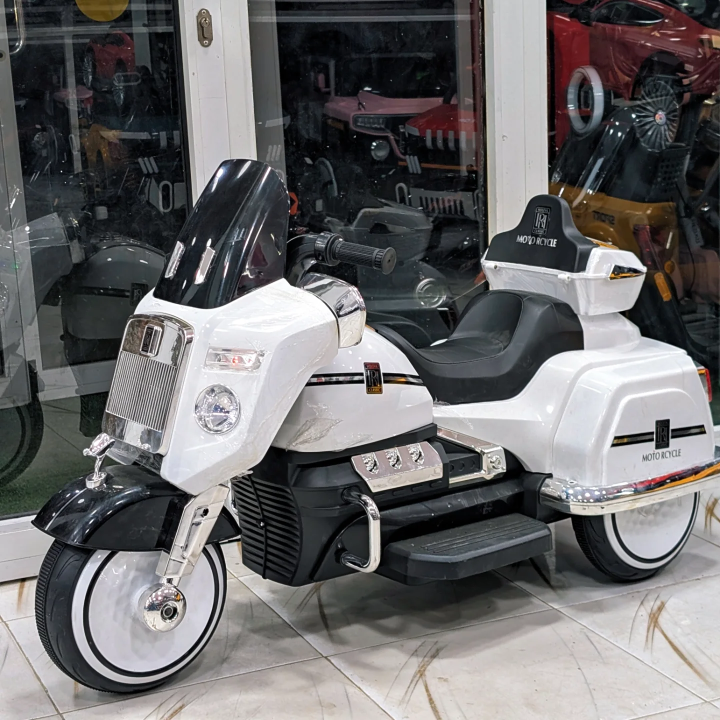 Motocicleta Chopper Royce copii, 80W, 12V, alb [1]