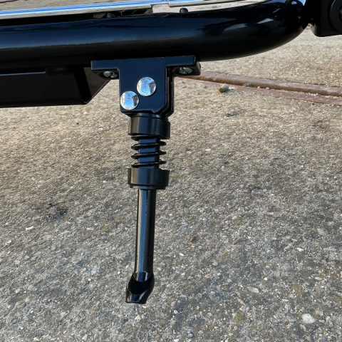 Motocicleta pentru copii intre 5 si 9 ani, Kinderauto Old School, 300W, 24V, cu roti gonflabile, scaun tapitat, premium, verde [17]