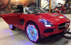 Masinuta electrica pentru copii Mercedes SLS rosu [13]