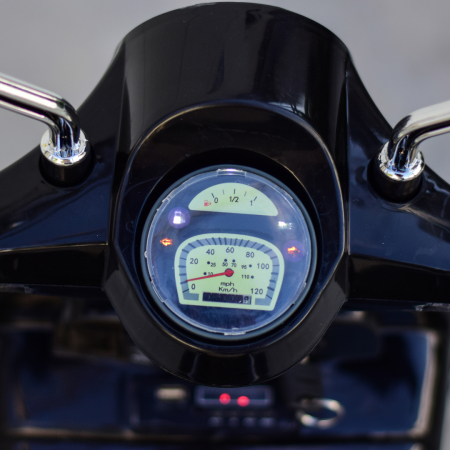 Scuter electric pentru copii Piaggio PX150, 70W, 12V, roti moi si scaun tapitat, echipare Premium, negru [12]