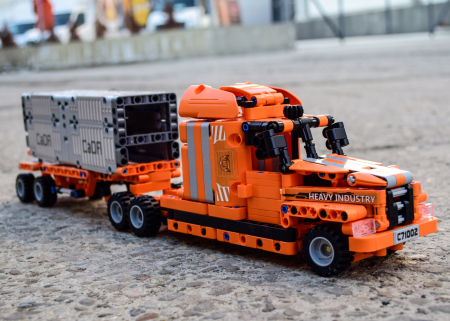 Set constructie pentru copii din 634 piese, 10 in 1 CADA, Camion de jucarie sau alte 9 utilaje [1]