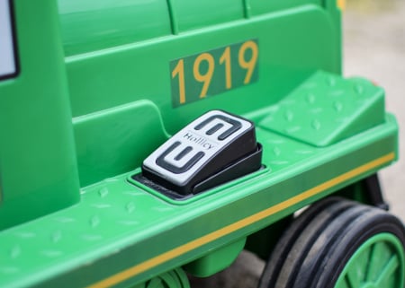 Trenulet electric pentru copii SX1919 verde, cu 2 locuri, roti moi si music player integrat. [20]