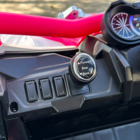 UTV electric pentru copii, Kinderauto Warrior, 4x4, 120W, 12V 7Ah, echipare Premium, culoare roz [15]