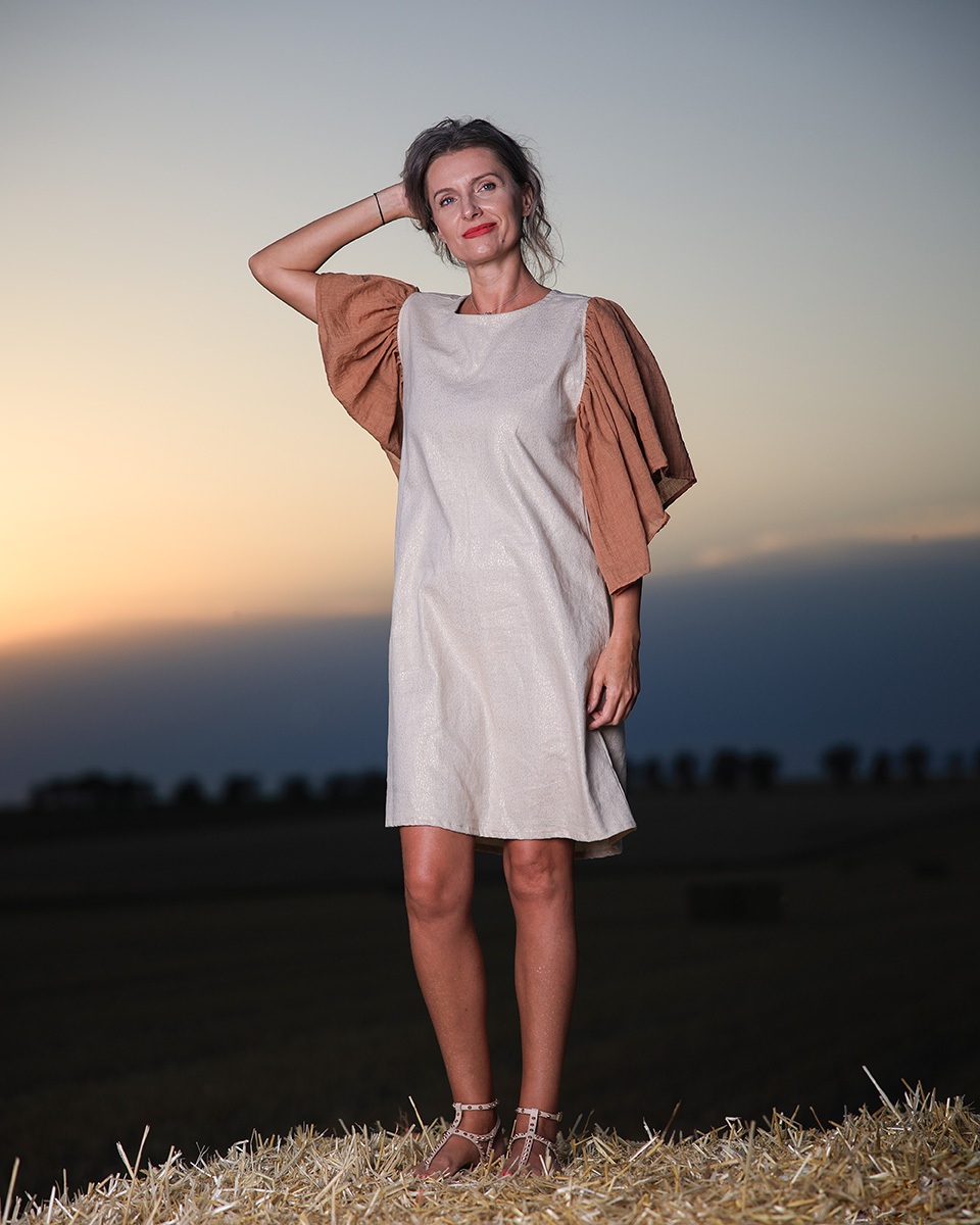 Rochie femei, croiala dreapta, In, cu maneci largi [3]