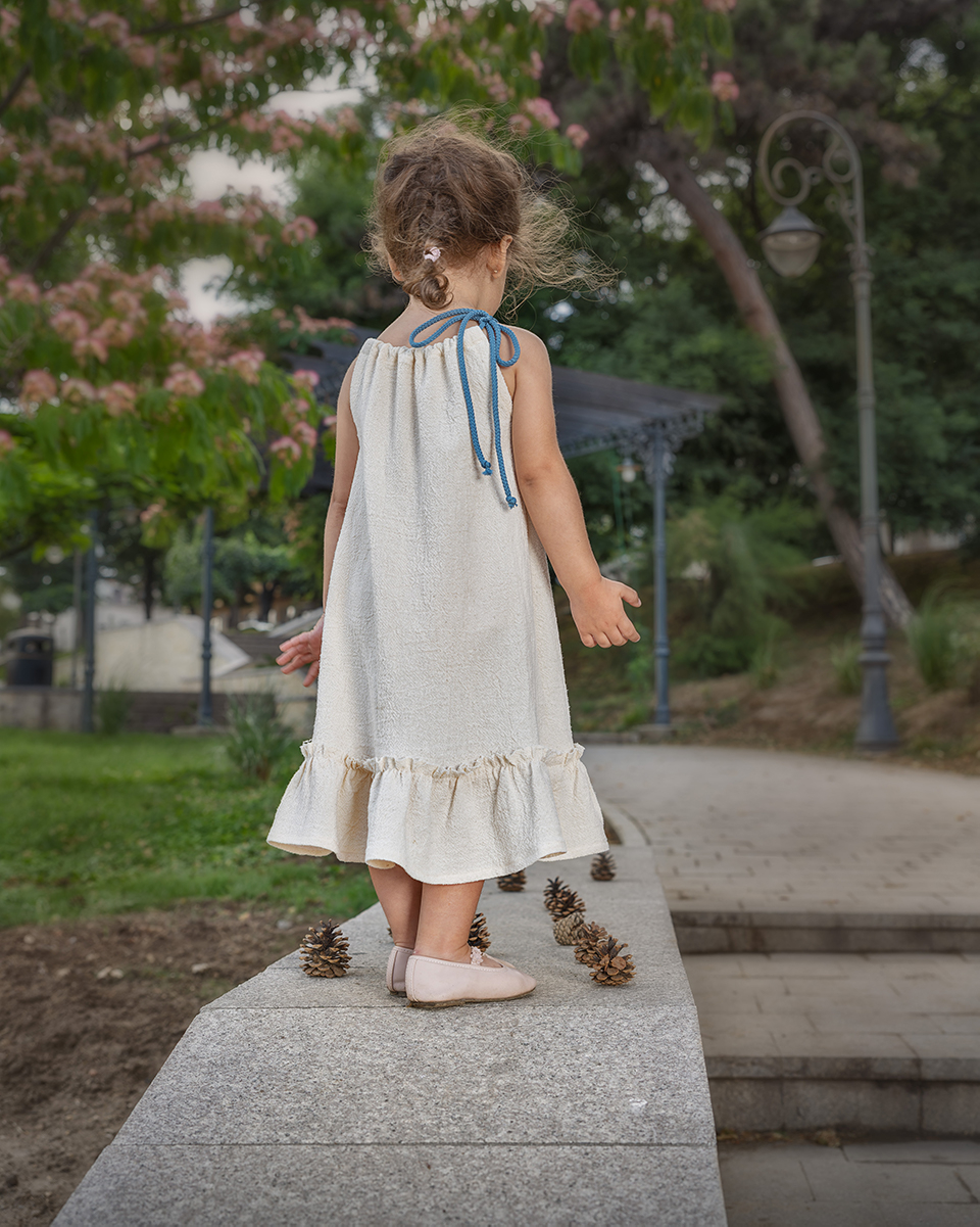 Rochie fete, Deko Natura, lungime midi, cu bretele si volan [2]