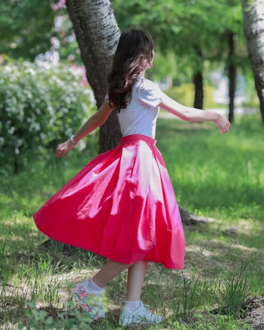 Fustă midi în cute, culoare fucsia - Kitisimo® [1]