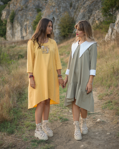 Rochie femei, asimetrica, lunga, din panzatopita, culoare galben, in forma de A [4]