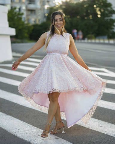 Rochii - Rochie femei, eleganta,fusta asimetrica, din dantela, culoare roz
