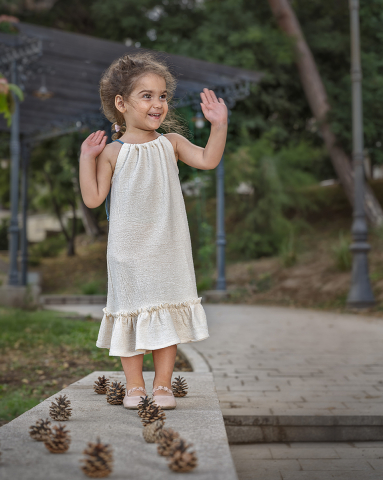 Rochie fete, Deko Natura, lungime midi, cu bretele si volan