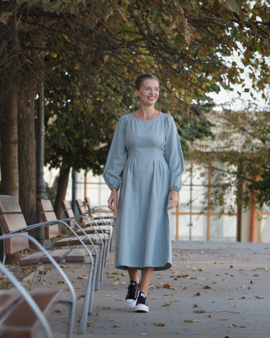 Rochii - Rochie lunga, din panza topita bleu, maneci lungi, marcata pe talie
