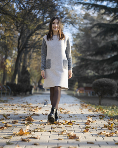 Rochii - Rochie lungă damă din lână , cu buzunare și mâneci lungi, buzunare aplicate, culoare gri