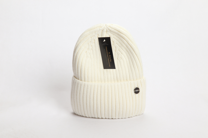 ШАПКА ЖЕНСКАЯ [1]