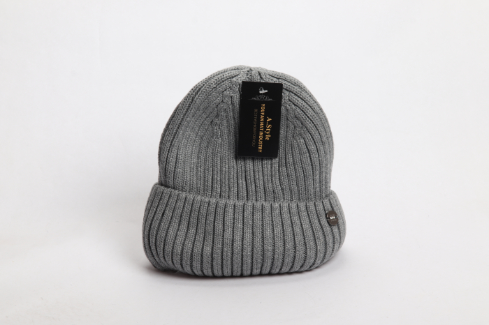 ШАПКА ЖЕНСКАЯ [1]