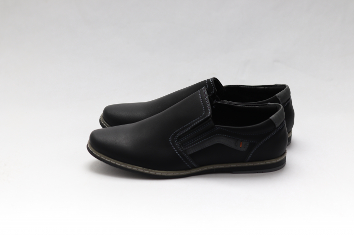 PANTOFI BAIETEL [2]