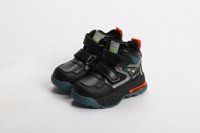 КРОССОВКИ НА МАЛЬЧИКА [1]