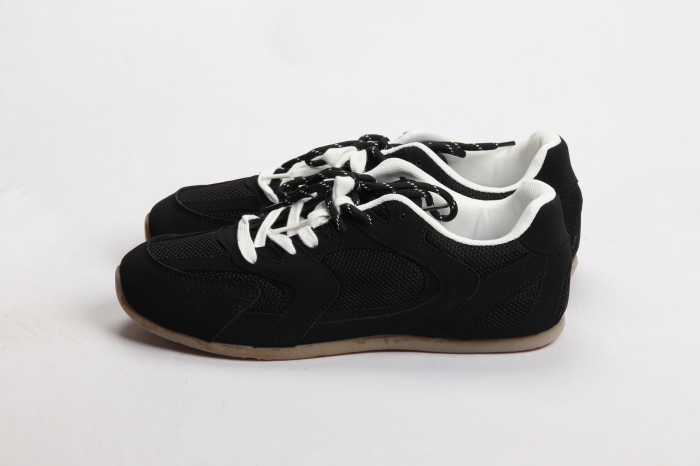 КРОССОВКИ ЖЕНСКИЕ [2]