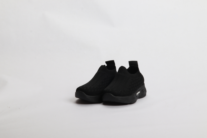 КРОССОВКИ НА ДЕВОЧКУ [3]