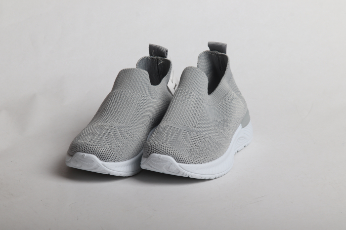 КРОССОВКИ НА ДЕВОЧКУ [3]