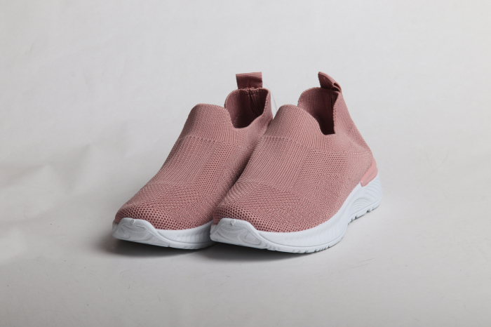 КРОССОВКИ НА ДЕВОЧКУ [3]