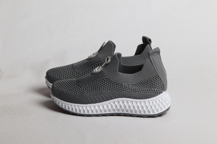 КРОССОВКИ НА ДЕВОЧКУ [2]