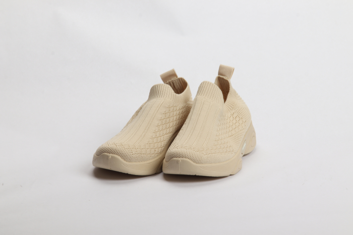 КРОССОВКИ НА ДЕВОЧКУ [3]