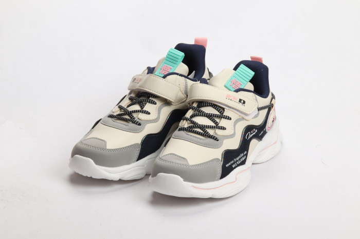 КРОССОВКИ НА ДЕВОЧКУ [3]