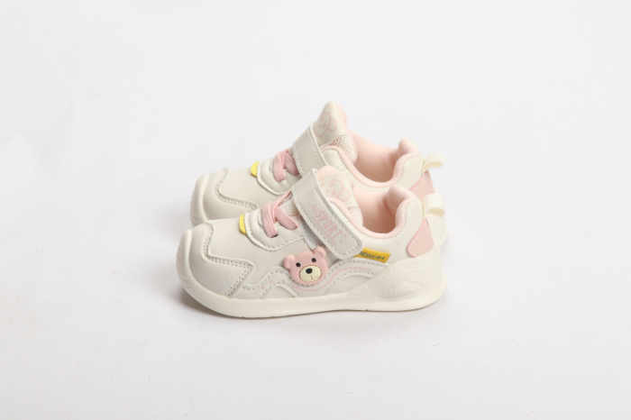 КРОССОВКИ НА ДЕВОЧКУ [2]