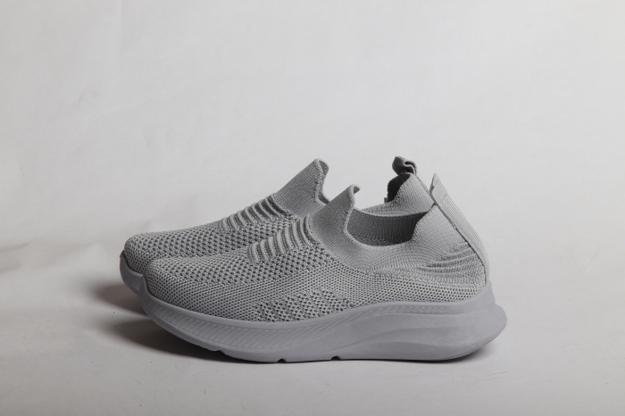 КРОССОВКИ НА ДЕВОЧКУ [2]