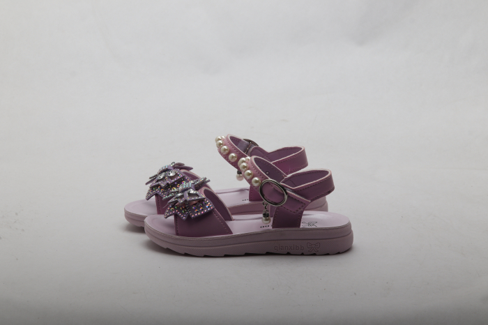 БОСОНОЖКИ НА ДЕВОЧКУ [2]