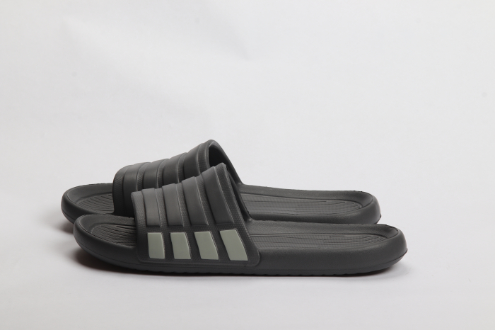 SLAPI BARBAT EVA [2]