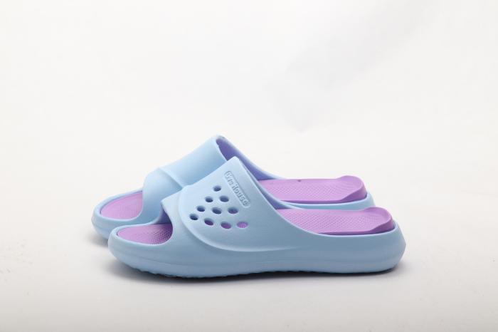SLAPI FEMEIE [2]