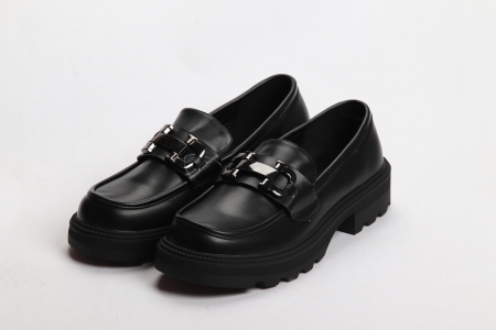 FEMEI - PANTOFI FEMEIE