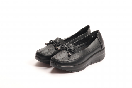 FEMEI - PANTOFI FEMEIE