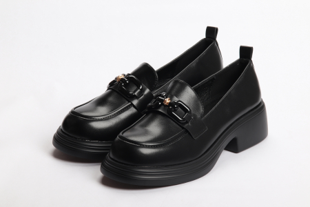 FEMEI - PANTOFI FEMEIE
