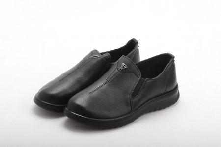 FEMEI - PANTOFI FEMEIE