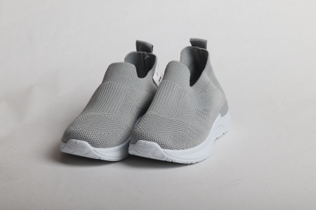 КРОССОВКИ НА ДЕВОЧКУ [2]