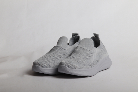 КРОССОВКИ НА ДЕВОЧКУ [2]