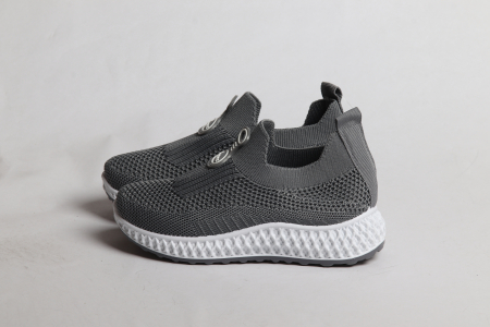 КРОССОВКИ НА ДЕВОЧКУ [1]