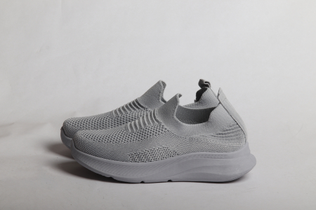 КРОССОВКИ НА ДЕВОЧКУ [1]