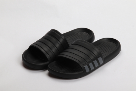 BARBATI - SLAPI BARBAT EVA