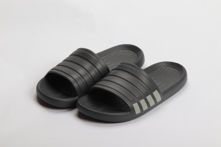 BARBATI - SLAPI BARBAT EVA