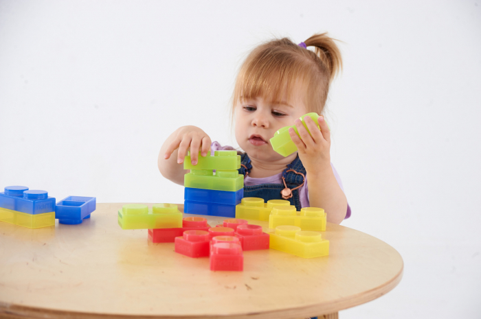 Set de 24 cuburi de construcții moi SiliShapes® [6]