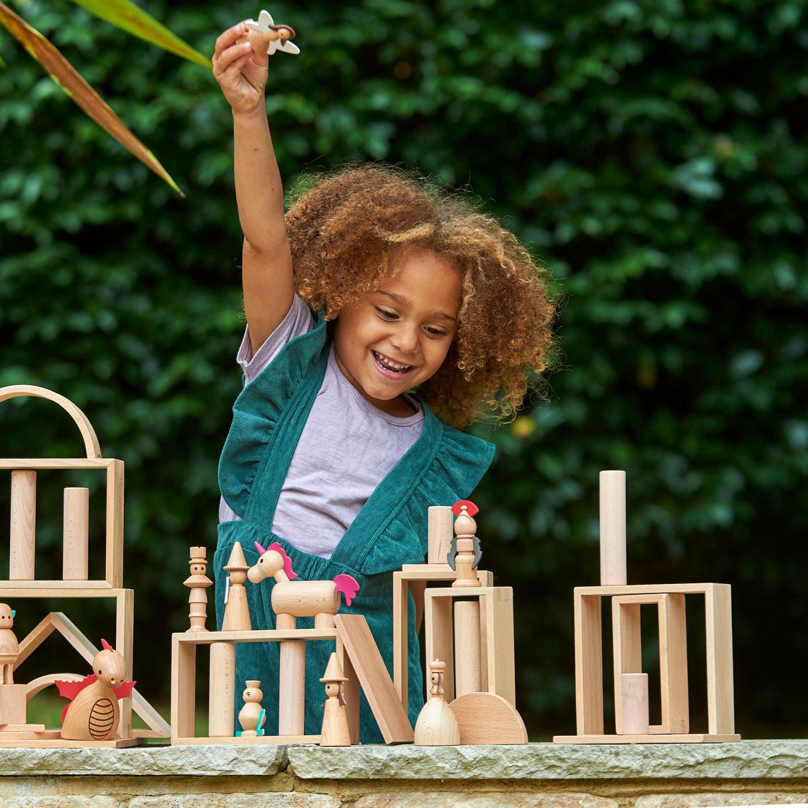 Figurine fermecate din lemn [16]