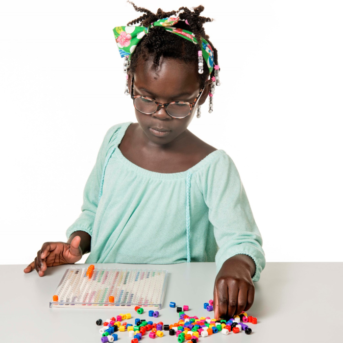 Joc de dezvoltare a creativității Construiește cu mărgele [2]